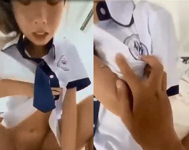 Sex tình đầu của sinh viên đại học ngây thơ